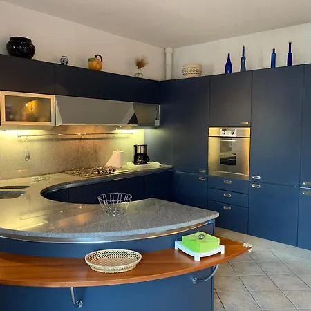 Casa Ludovica - Cozy With Panoramic & Mountain Views Holiday home Gera Lario