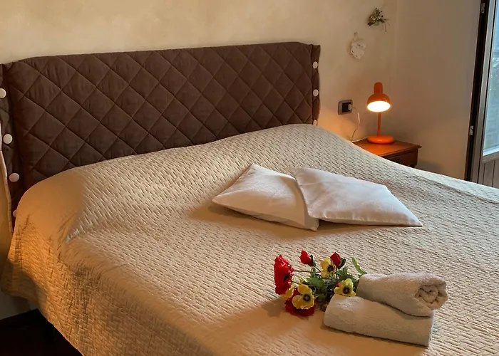 Casa Ludovica - Cozy With Panoramic & Mountain Views Holiday home Gera Lario